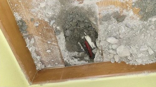 누수탐지 천장 얼룩 부위의 처치 전후 비교 사진
