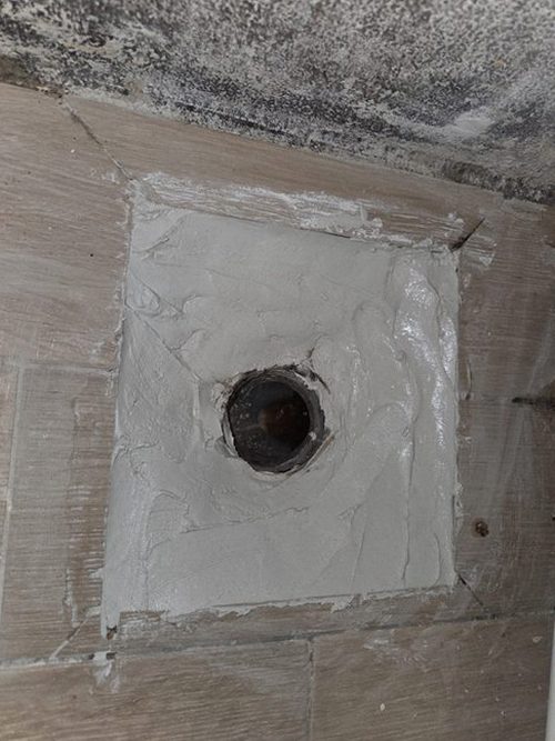 누수탐지 배관 누수 위치 확인을 위한 현장 굴착 및 보양 작업