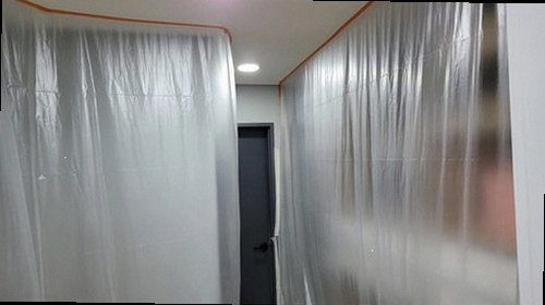 누수탐지 수도계량기 별침과 누수 피해 흔적을 확인하는 현장