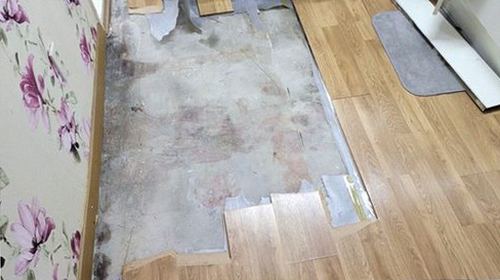 누수탐지 처치 후 같은 위치의 깨끗하게 마감된 벽면