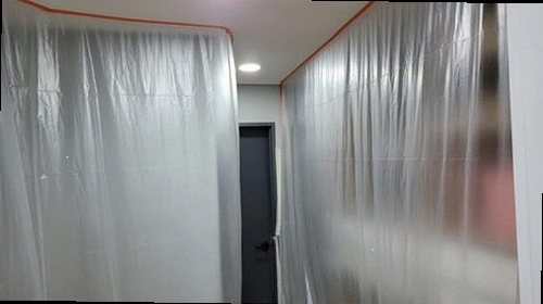 대덕구 누수탐지 배관 노출 후 연결 부속을 교체하고 압력을 확인하는 과정